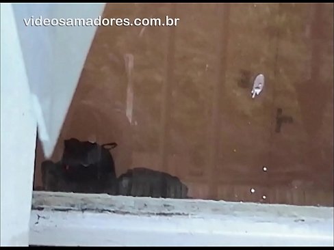 ❤️ Home cachondo mirando á súa moza con outro mozo, gravando un vídeo de carallo sen molestar á parella ❤❌ Vídeo de sexo a nós gl.tusar.top ️❤